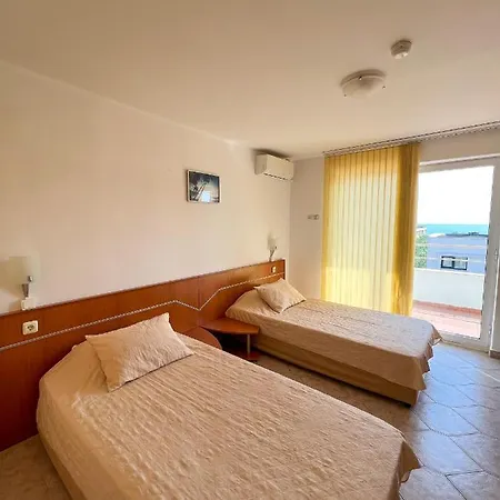 Hotel кристал Rawda