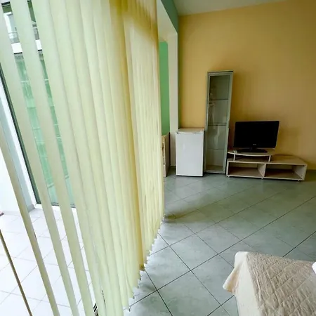 кристал Szálloda 3*