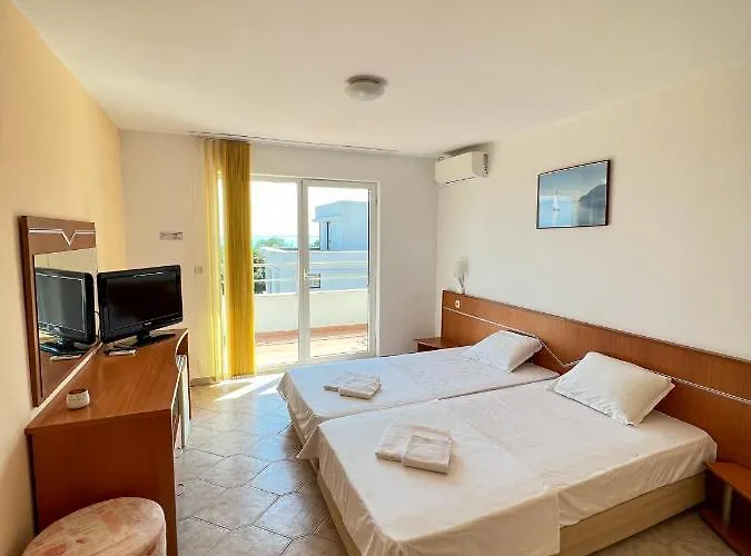 Hotel кристал