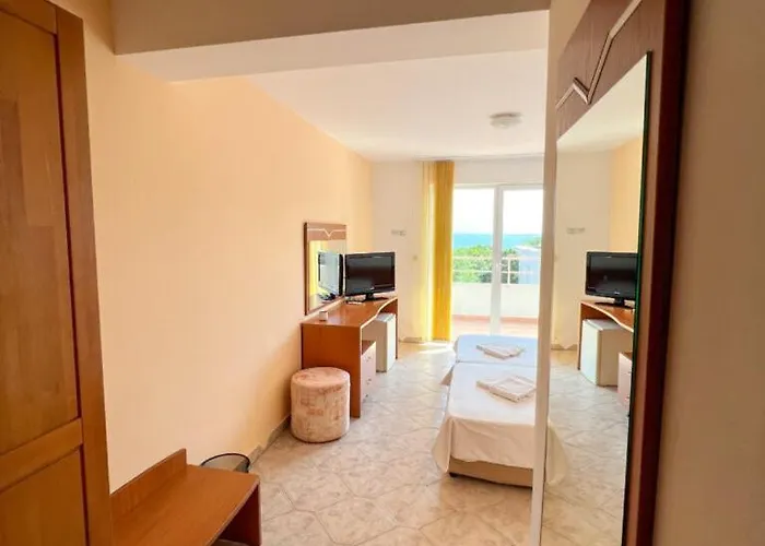 Hotel кристал Ravda